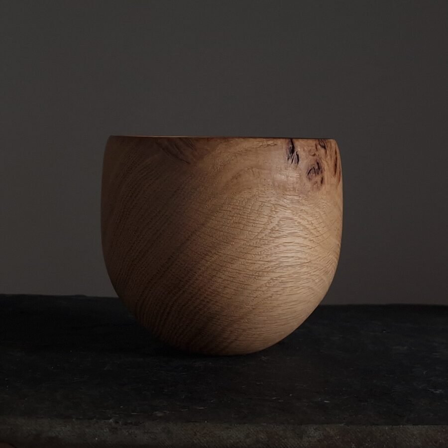 Deep Qak Vessel - Wooden Bowl