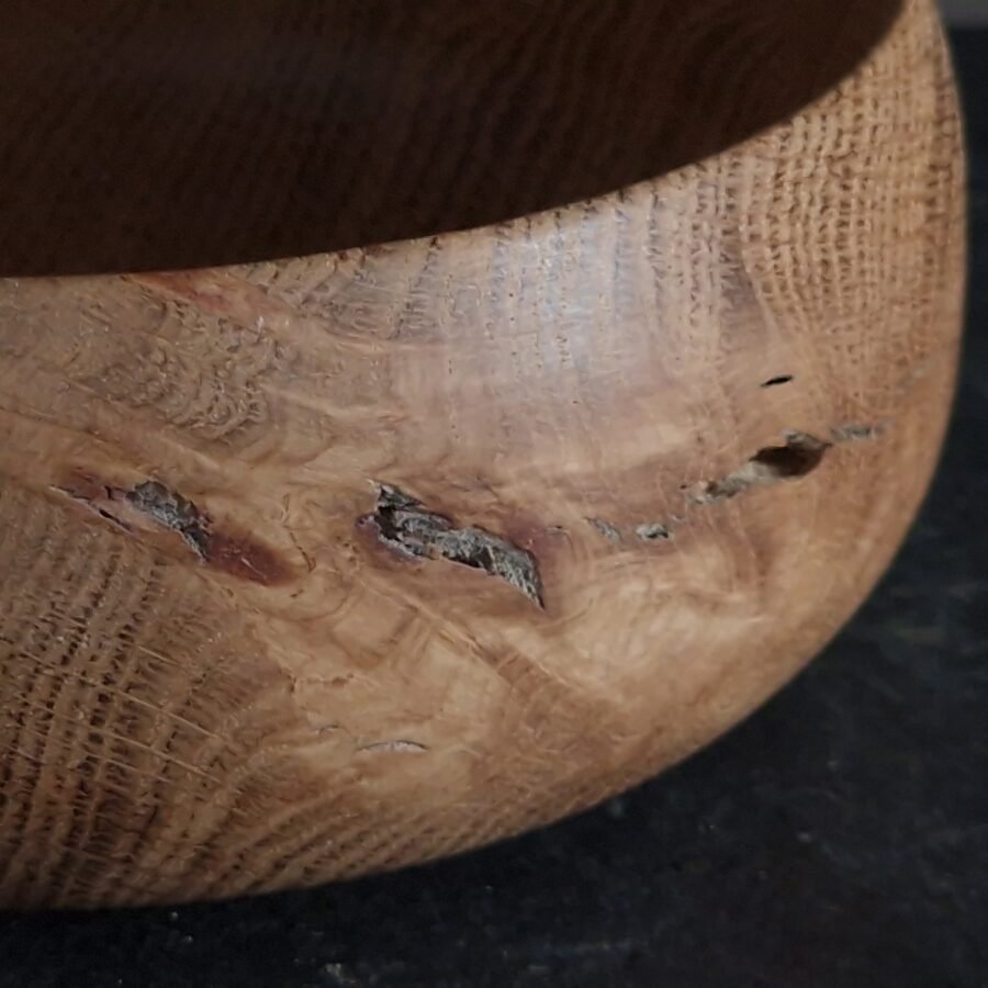 Small Oak Bowl with close up details