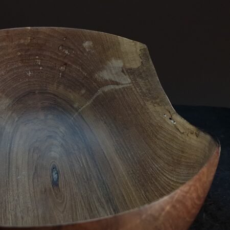 Walnut wood bowl live edge 05
