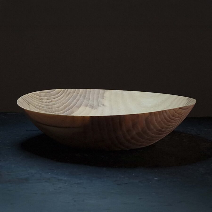 Wooden bowl in Ash