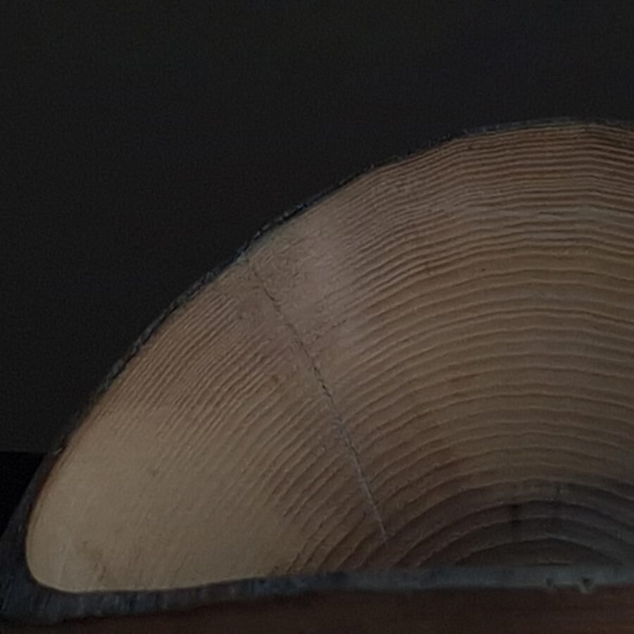 Ash Bowl with Live Edge – Natural Knotty Wood