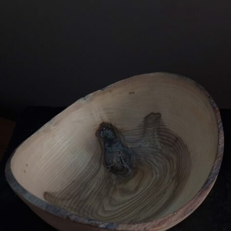 Live Edge Knotty Ash Bowl 10 scaled