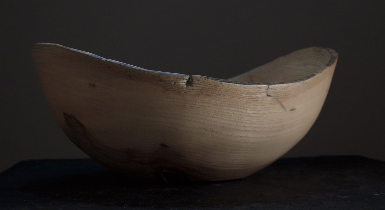 Wooden Ash Bowl with Live Edge