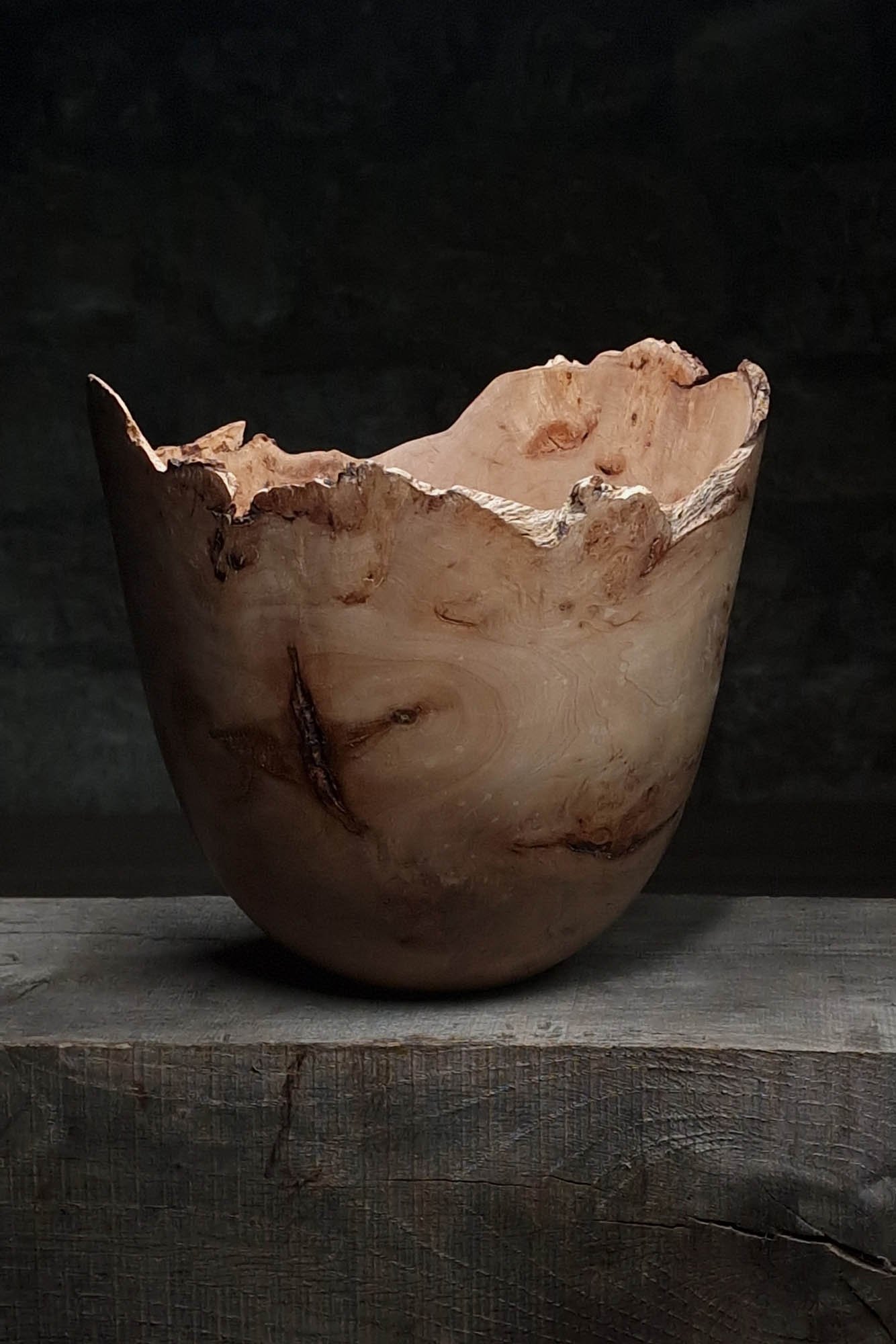 Apple Wood Vessel 1 image 5