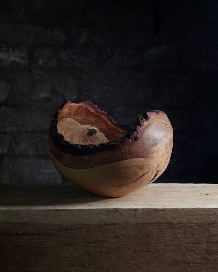Large Oak Display Vessel